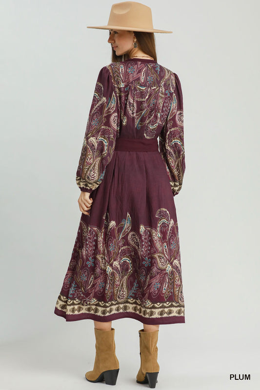 Sienna Paisley Midi Dress in Plum