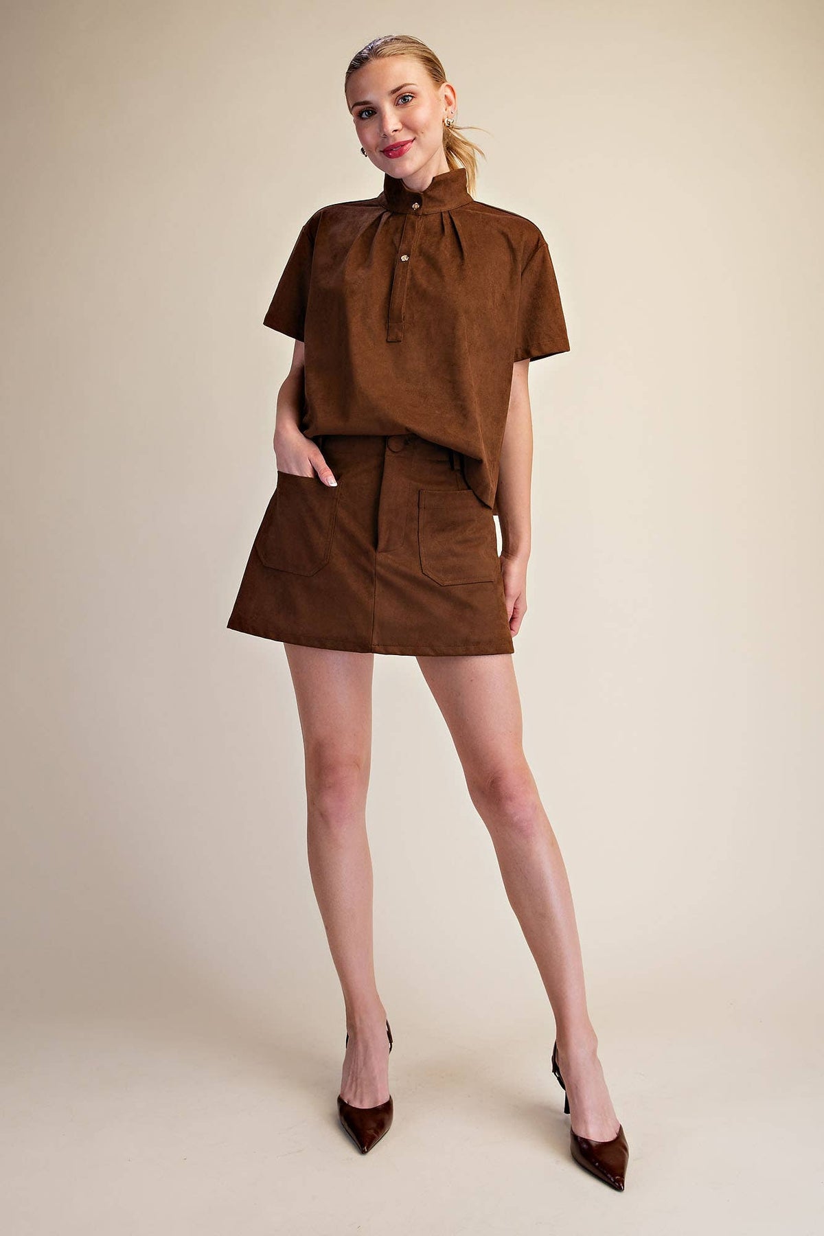 Suede-Look Soft Brush Stretchy Skort: Olive / L