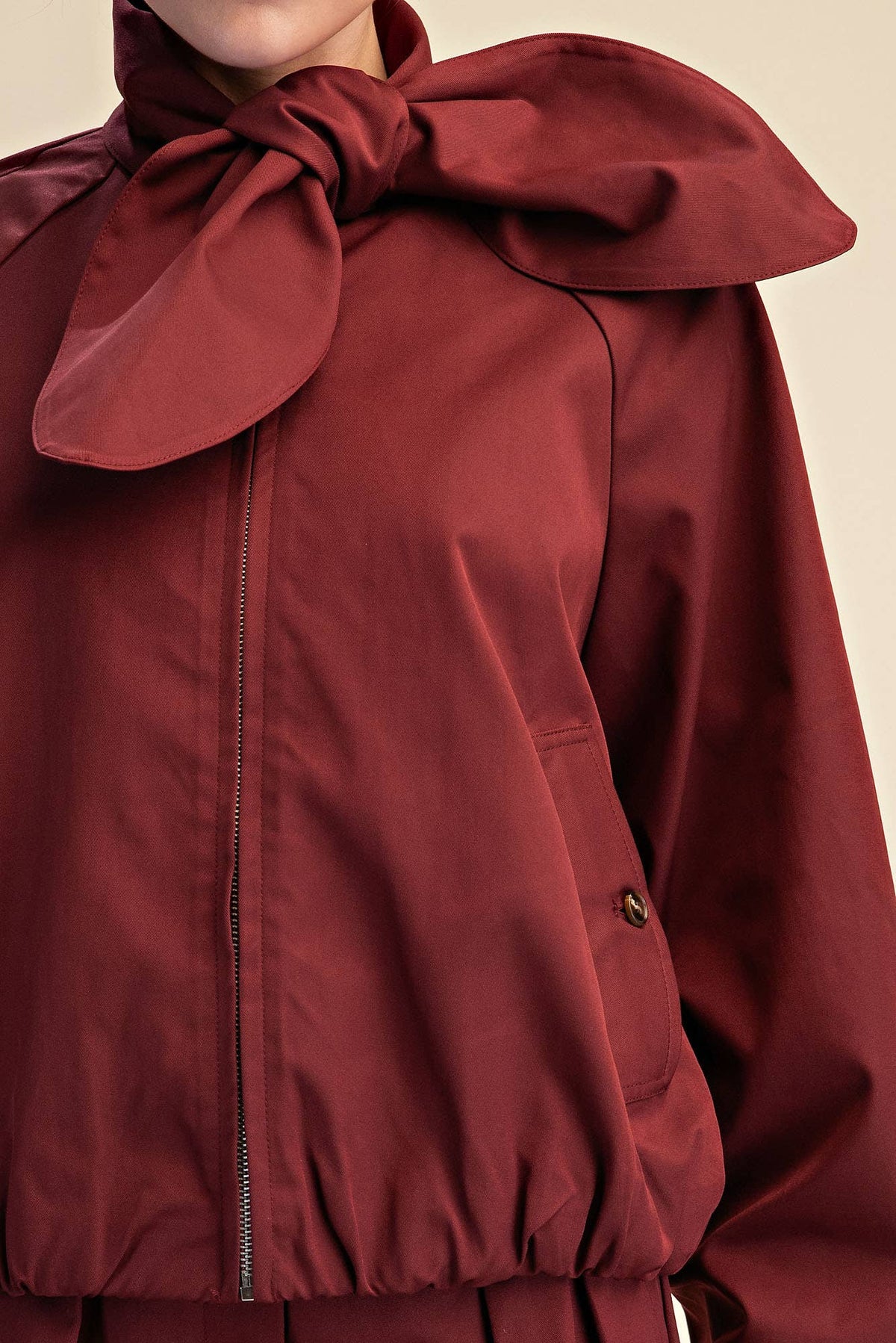 Scarf Collar Long Sleeve Puffy Jacket: Beige / L
