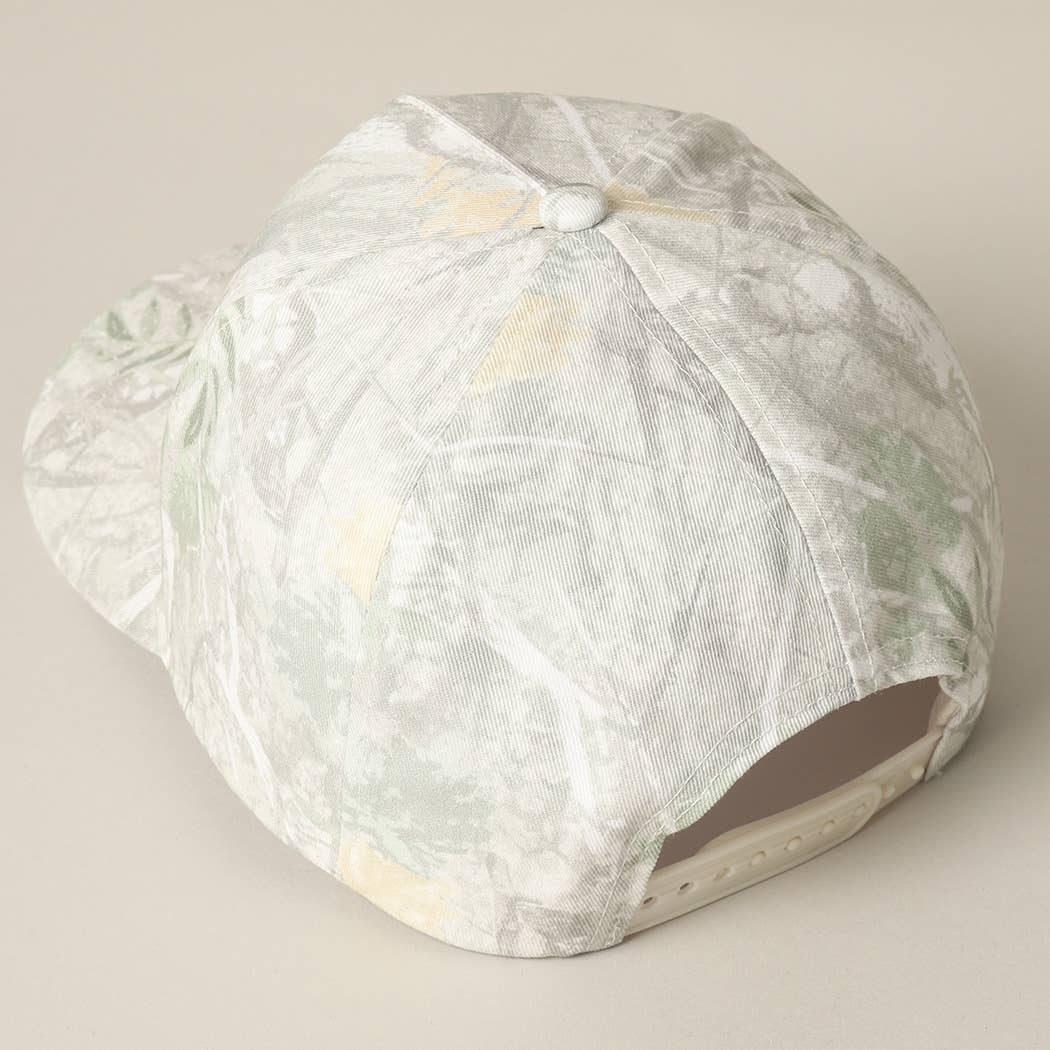 "You Look Like You Love Me" Embroidery Camo Cap: BEIGE CAMO-BEIGE