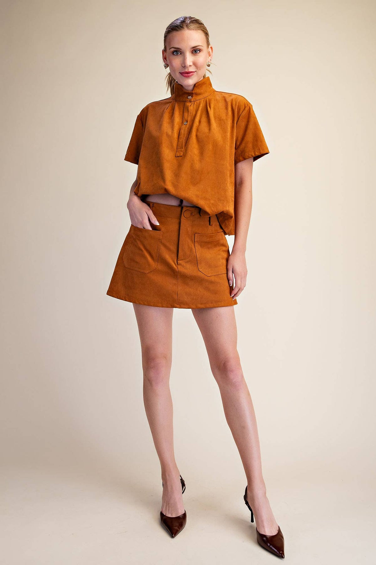 Suede-Look Soft Brush Stretchy Skort: Olive / L