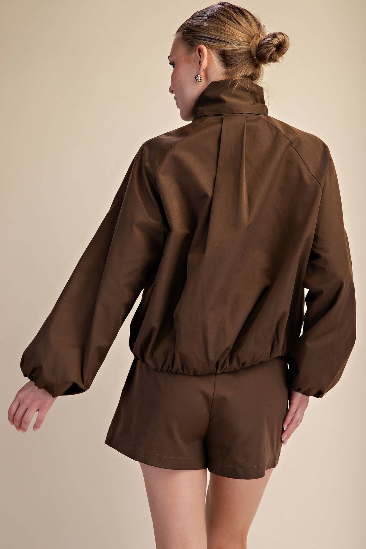 Scarf Collar Long Sleeve Puffy Jacket: Beige / L