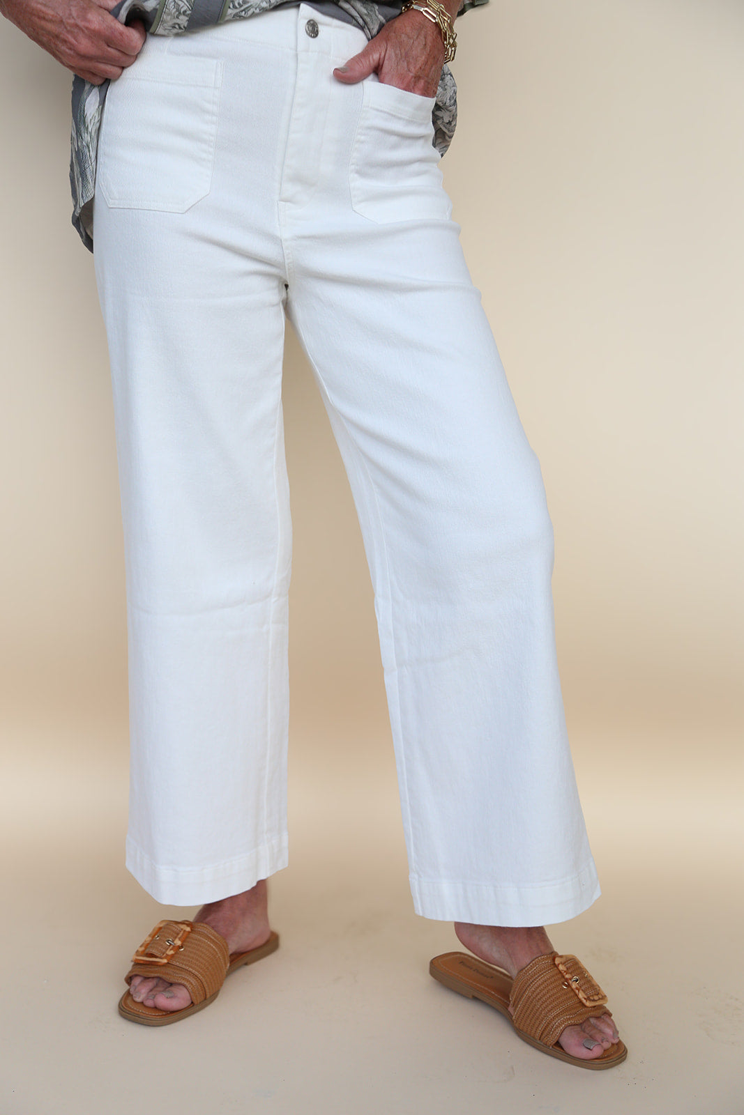 Winter White Stretchy Cropped Denim Pants