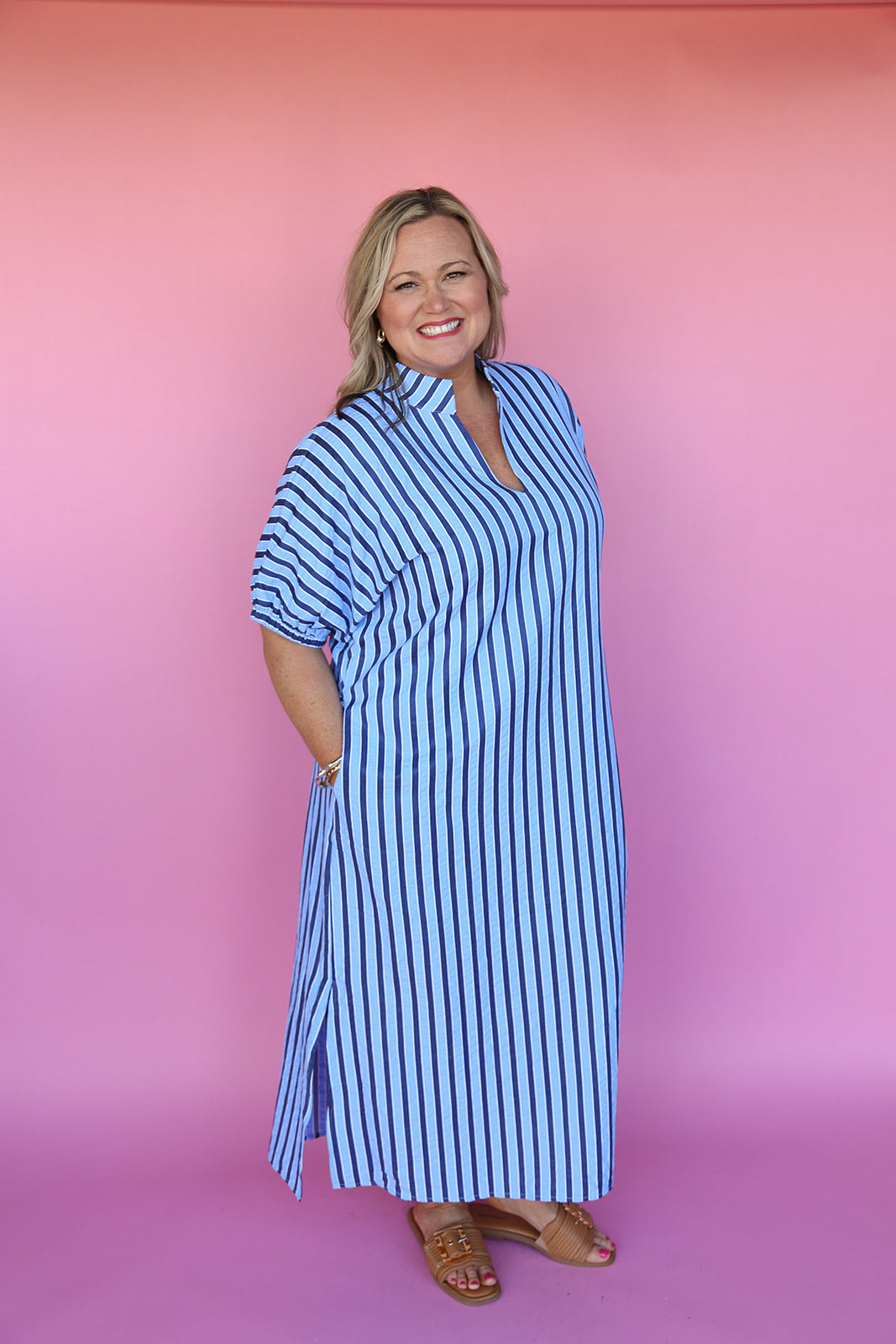 Ocean View Dress in Navy (Plus)
