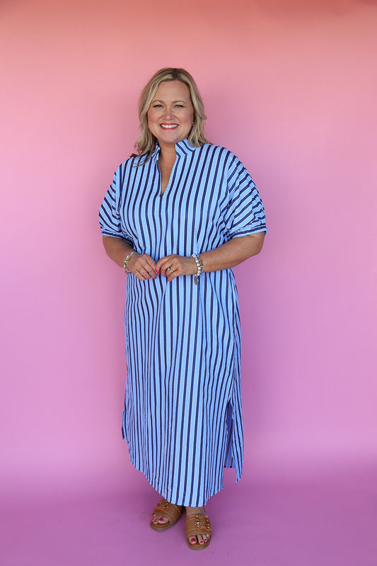 Ocean View Dress in Navy (Plus)